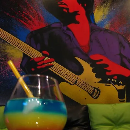 Pop Art Hostel Belgrade